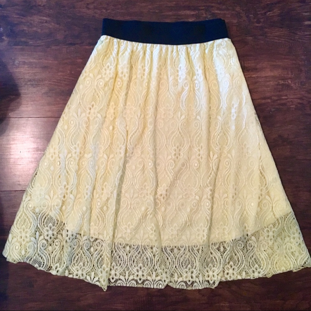 EUC Butter Yellow Lola Lace Skirt